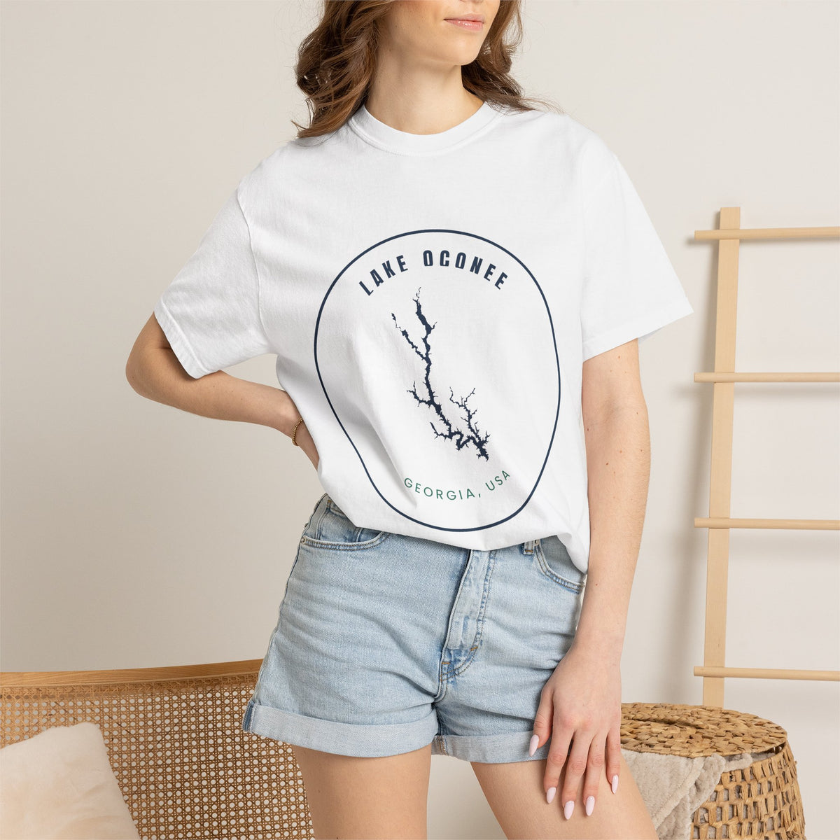 Lake Oconee Map T-Shirt — Minimal Circle Lake Map Graphic (Georgia, USA)